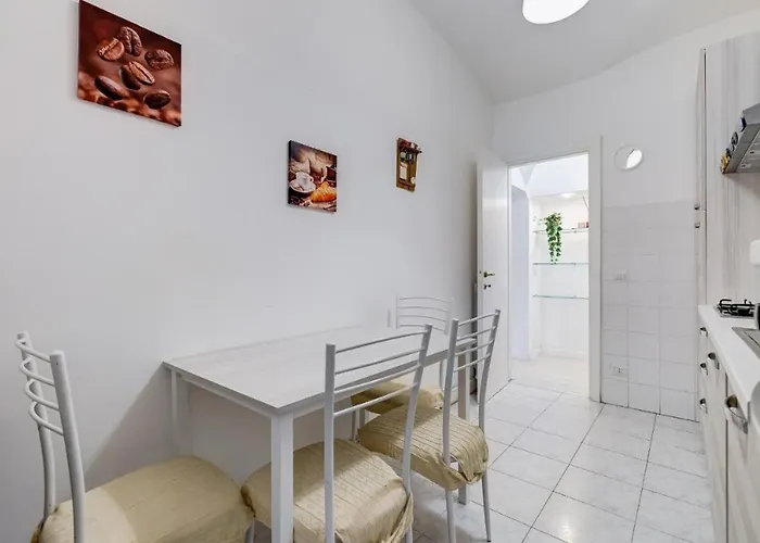Apartment Borghese Modern Rom