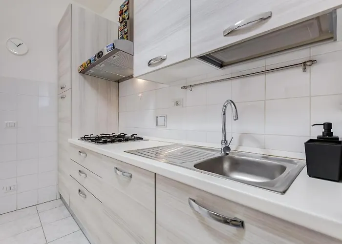 Borghese Modern Apartment *